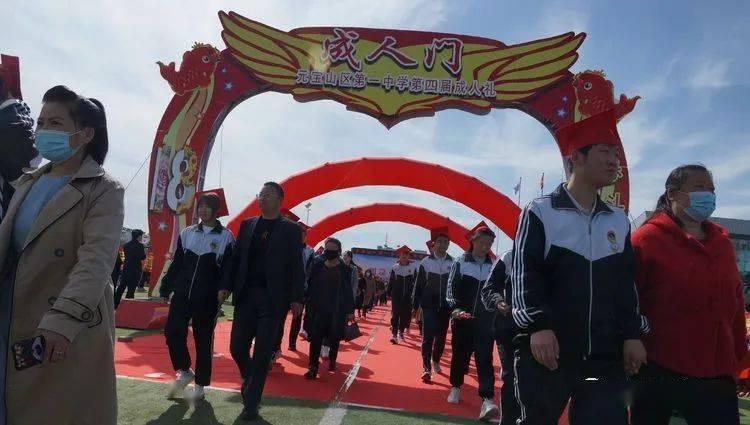 淮海战役后期,军委紧急调400万包香烟,80万斤猪肉发到战士手中